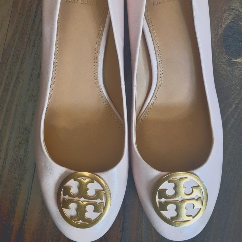 Tory burch pink shose size 8